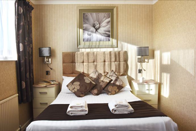 Imagen de la habitación del Hotel Torbay Court. Foto 4