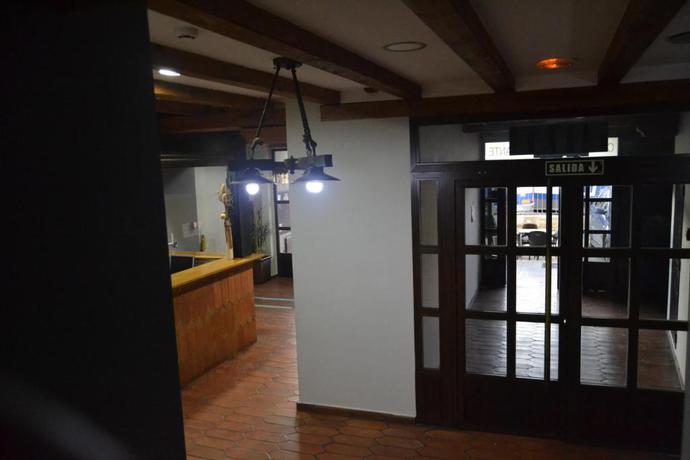 Imagen de los interiores del Hotel Tordesillas. Foto 16