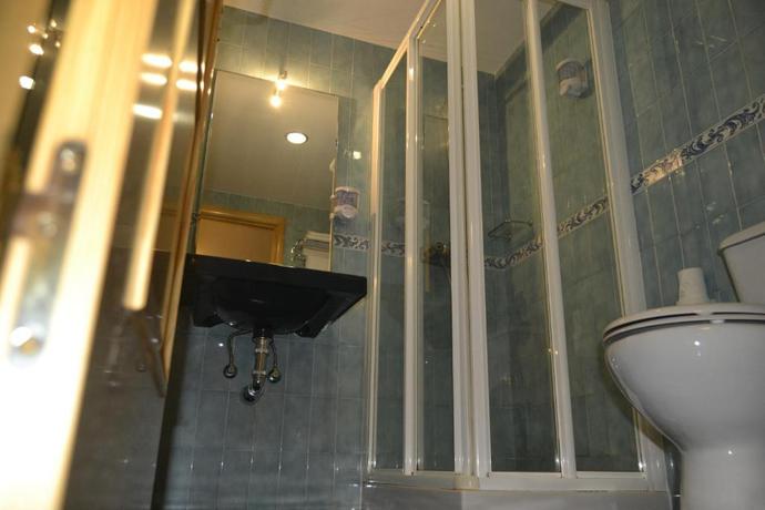 Imagen de la habitación del Hotel Tordesillas. Foto 13