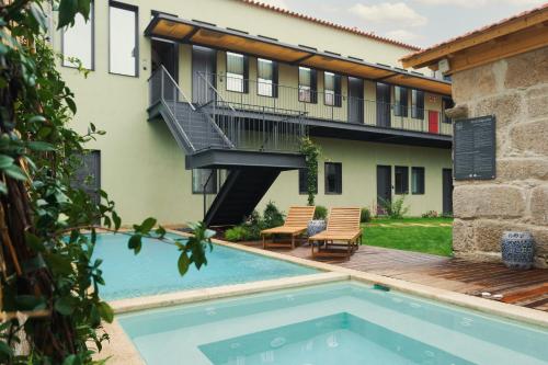 Imagen de la piscina del Hotel Torel Saboaria. Foto 8