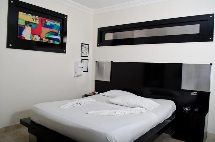 Imagen de la habitación del Hotel Torettos. Foto 8