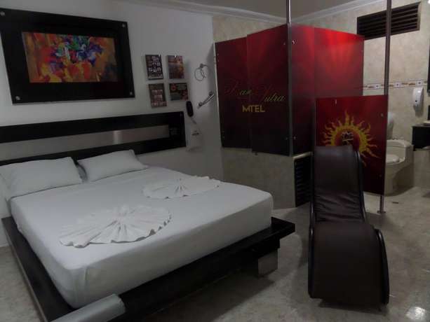 Imagen de la habitación del Hotel Torettos. Foto 17