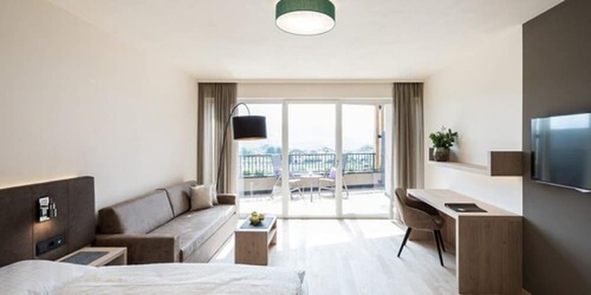 Imagen de la habitación del Hotel Torgglhof Kaltern. Foto 4