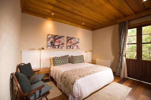 Imagen de la habitación del Hotel Toriba. Foto 9