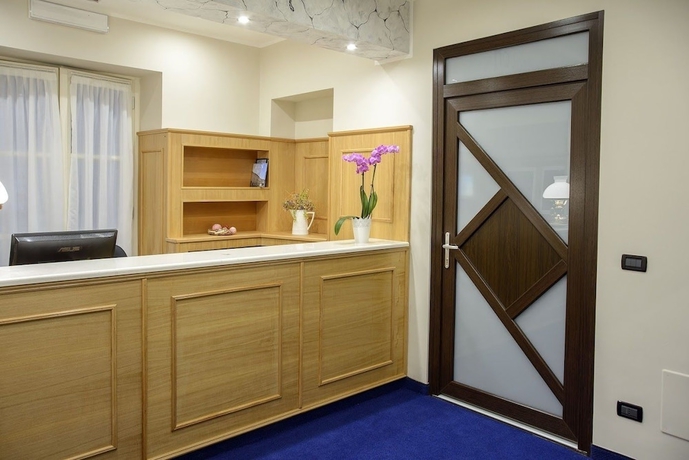 Imagen de los interiores del Hotel Torino Porta Susa. Foto 18