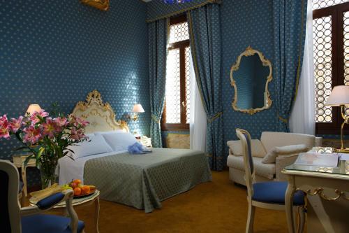 Imagen de la habitación del Hotel Torino, Venecia. Foto 11
