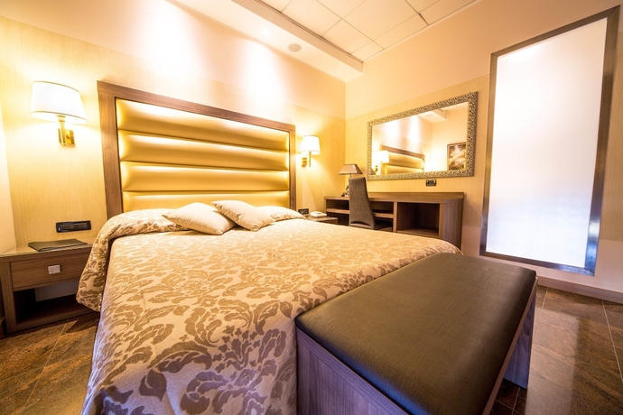Imagen de la habitación del Hotel Torino Wellness and Spa. Foto 2
