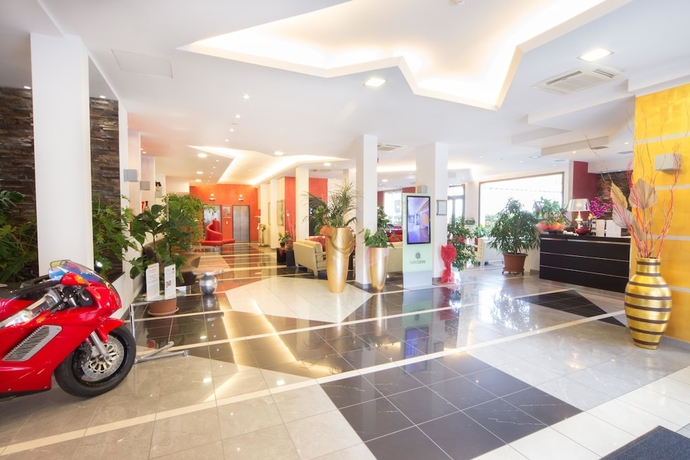 Imagen de los interiores del Hotel Torino Wellness and Spa. Foto 14