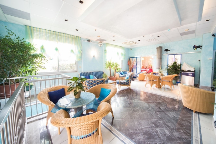 Imagen de los interiores del Hotel Torino Wellness and Spa. Foto 16