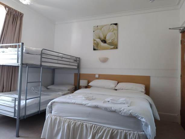 Imagen de la habitación del Hotel Torland Seafront. Foto 8