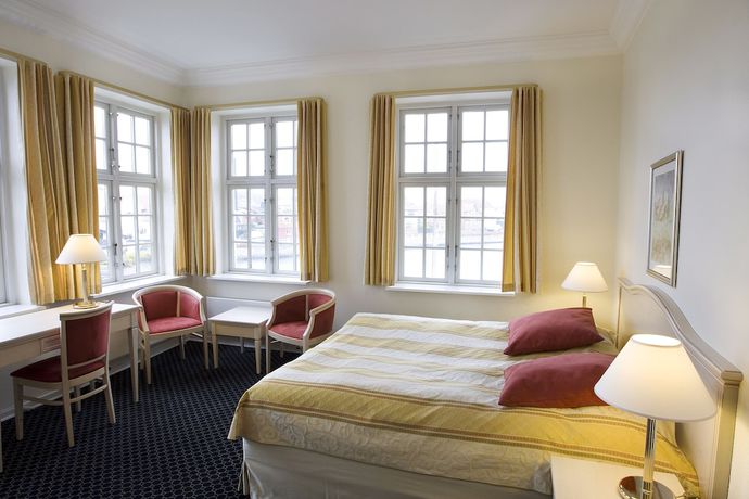Imagen de la habitación del Hotel Torn&oslash;es. Foto 6