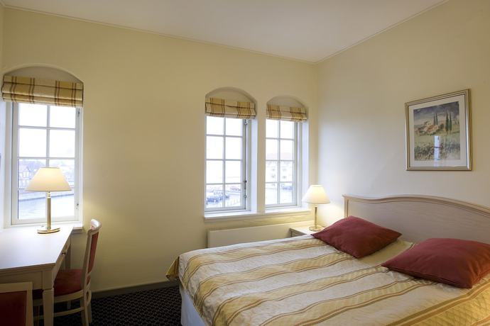 Imagen de la habitación del Hotel Torn&oslash;es. Foto 10