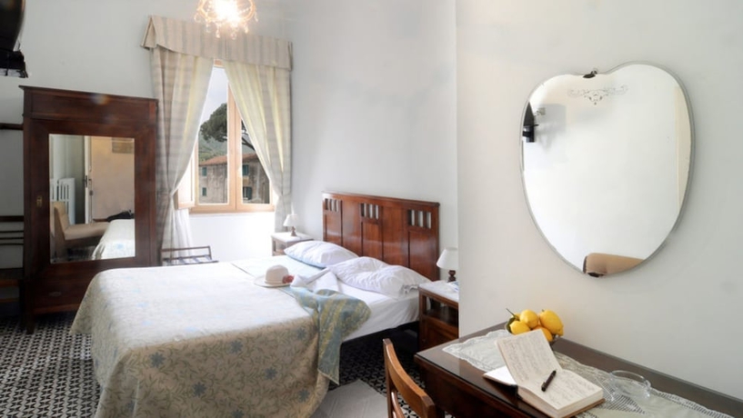 Imagen de la habitación del Hotel Toro. Foto 5