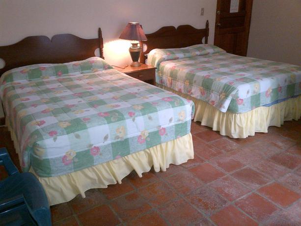 Imagen de la habitación del Hotel Torola and Beach Resort. Foto 6