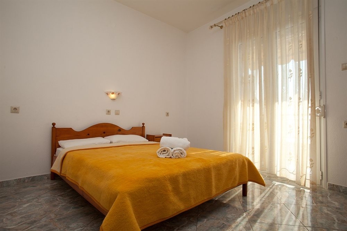 Imagen de la habitación del Hotel Toroni Blue Sea and Spa. Foto 3