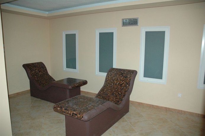 Imagen de la piscina del Hotel Toroni Blue Sea and Spa. Foto 14