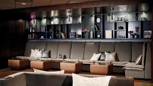 Imagen general del Hotel Toronto Marriott City Centre. Foto 3