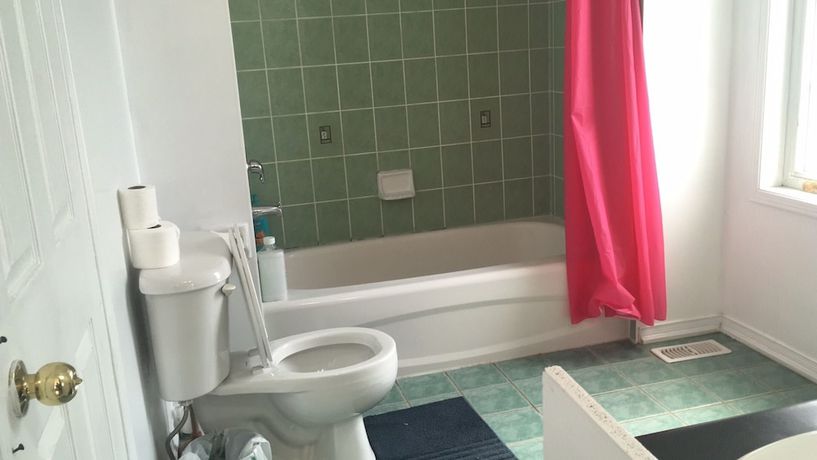 Imagen de la habitación del Hotel Toronto North Travellers Home. Foto 7