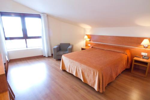 Imagen de la habitación del Hotel Torques. Foto 3