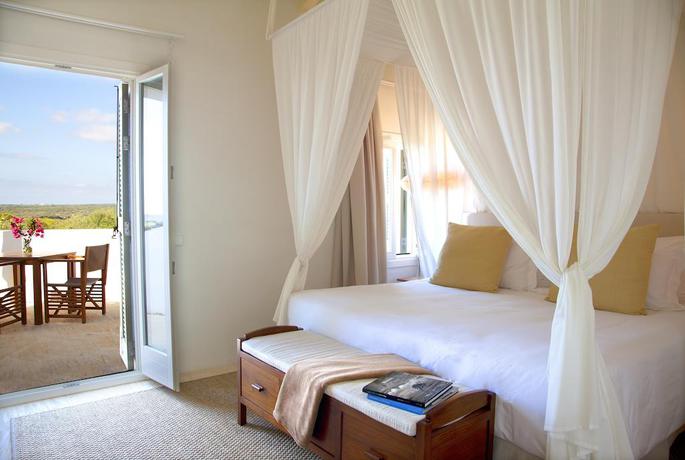 Imagen de la habitación del Hotel Torralbenc. Foto 9