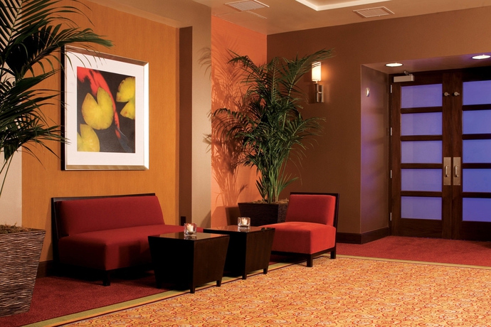 Imagen de los interiores del Hotel Torrance Marriott Redondo Beach. Foto 10