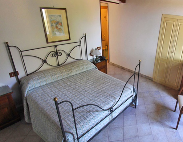 Imagen de la habitación del Hotel Torre Artale. Foto 12