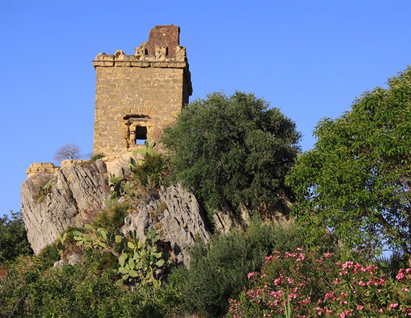 Imagen general del Hotel Torre Artale. Foto 2