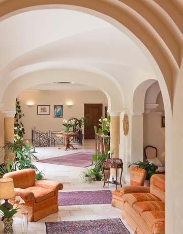 Imagen de los interiores del Hotel Torre Bennistra. Foto 16