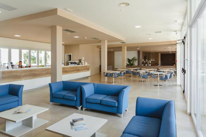 Imagen general del Hotel Torre Cintola Greenblu Sea Emotions. Foto 7