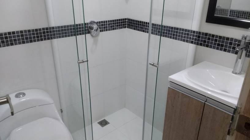 Imagen de la habitación del Hotel Torre Coral. Foto 4