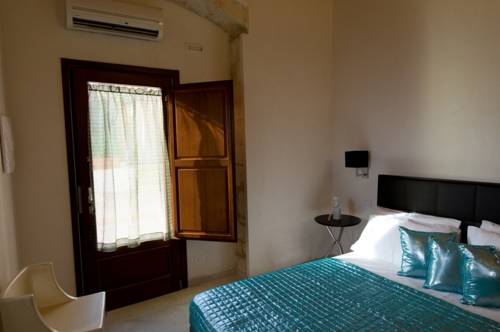 Imagen de la habitación del Hotel Torre Dantona. Foto 9