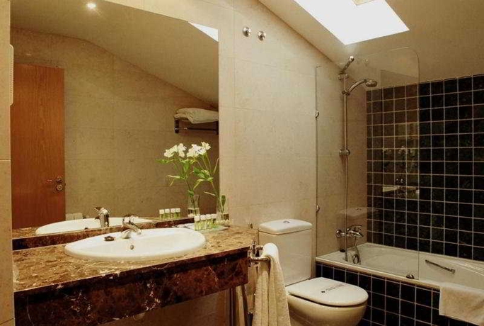 Imagen de la habitación del Hotel Torre De Sila. Foto 6