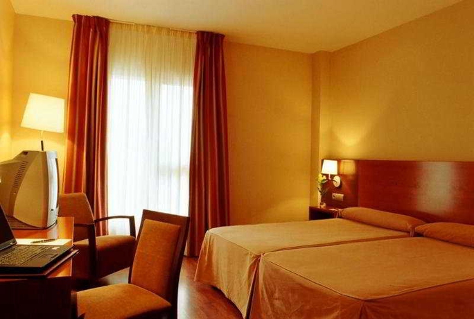 Imagen de la habitación del Hotel Torre De Sila. Foto 7