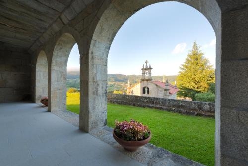 Imagen general del Hotel Torre De Tebra. Foto 7