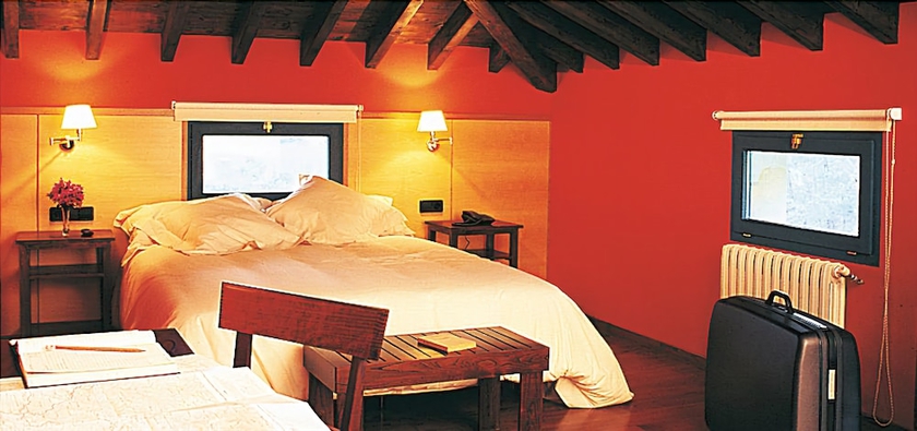 Imagen de la habitación del Hotel Torre De Villademoros. Foto 7