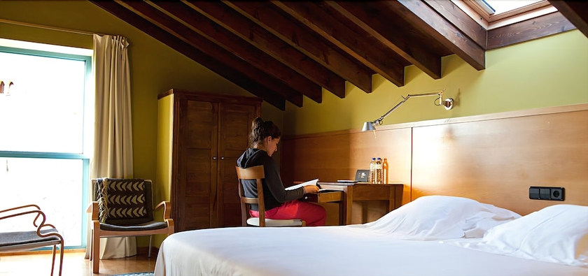 Imagen de la habitación del Hotel Torre De Villademoros. Foto 8