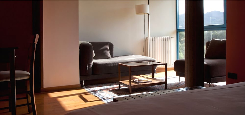 Imagen de la habitación del Hotel Torre De Villademoros. Foto 13