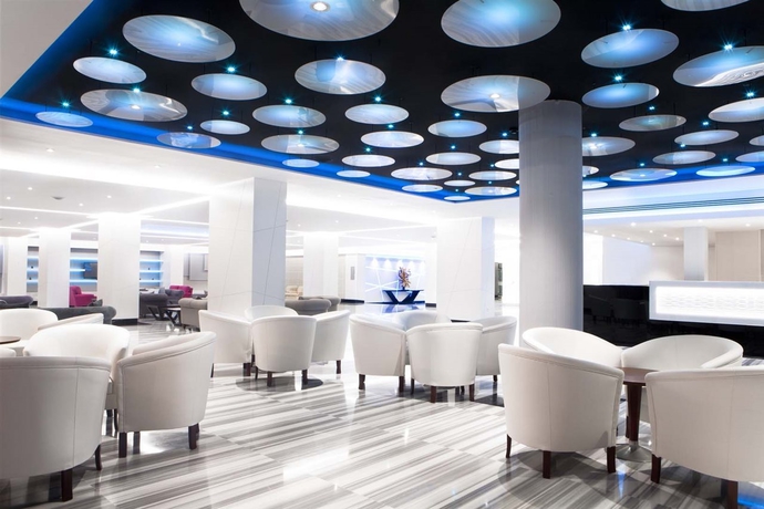 Imagen de los interiores del Hotel Torre Del Mar. Foto 27