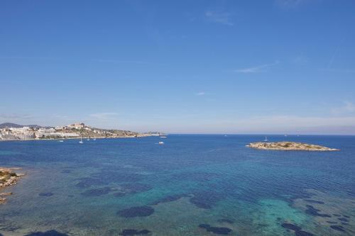 Imagen de la habitación del Hotel Torre Del Mar. Foto 15