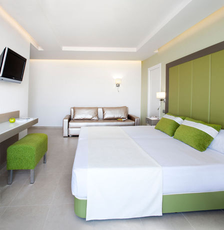 Imagen de la habitación del Hotel Torre Del Mar. Foto 16