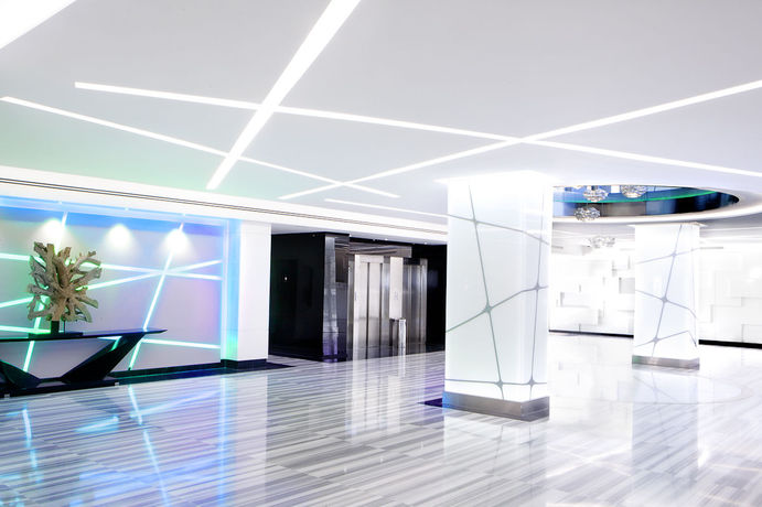 Imagen de los interiores del Hotel Torre Del Mar. Foto 31