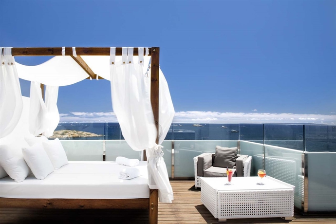 Imagen de los exteriores del Hotel Torre Del Mar. Foto 23