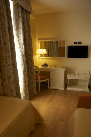Imagen de la habitación del Hotel Torre Della Vittoria 1928. Foto 8