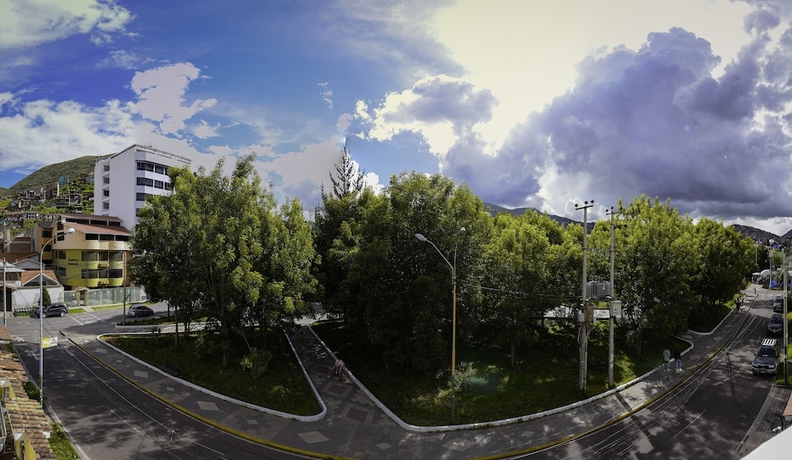 Imagen de la habitación del Hotel Torre Dorada. Foto 10