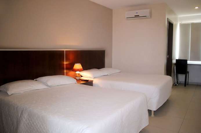 Imagen de la habitación del Hotel Torre Ejecutivo. Foto 13