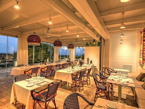 Imagen del bar/restaurante del Hotel Torre Fiore Masseria. Foto 4