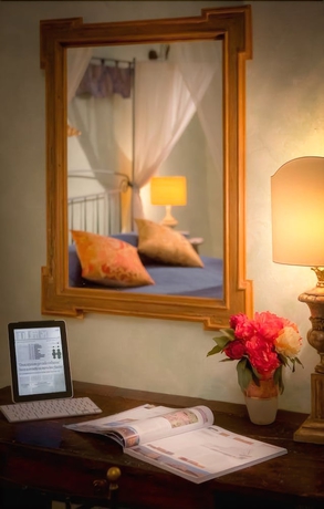 Imagen de la habitación del Hotel Torre Guelfa. Foto 13