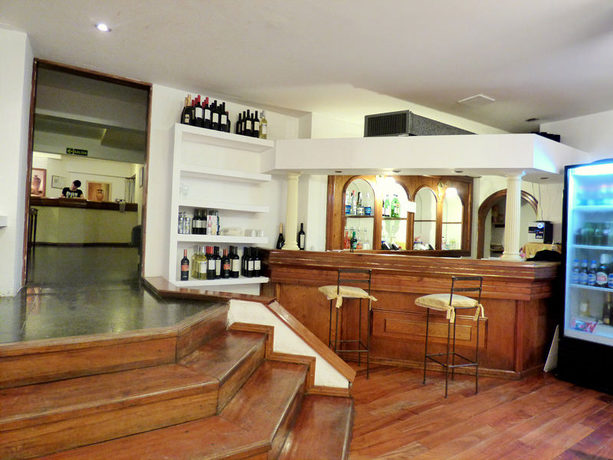 Imagen general del Hotel Torre Jardin. Foto 9