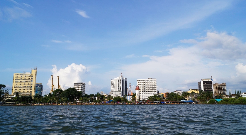 Imagen de los exteriores del Hotel Torre Mar, Buenaventura. Foto 14