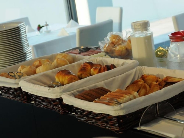 Imagen del bar/restaurante del Hotel Torre Mar, Povoa de Varzim. Foto 10